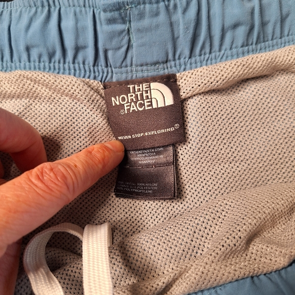 The North Face board shorts - Picture 8 of 8